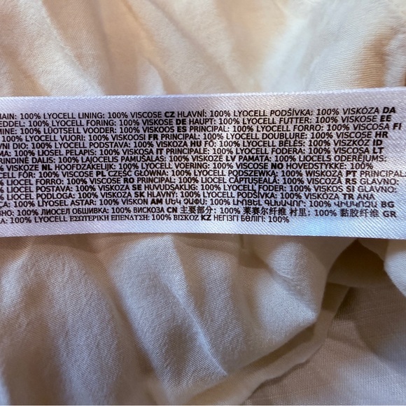 Ever New Long Sleeve Fitted Shirt Dress - Picture 4 of 5